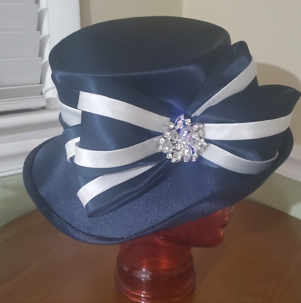 Asymmetrical Kentucky Derby  Hat - Picture 2 of 9